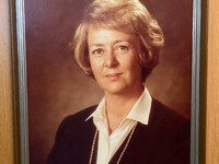 Portrét první islandské prezidentky Vigdís Finnbogadóttir v sídle Islandského sdružení za práva žen (IWRA) Portrét první islandské prezidentky Vigdís Finnbogadóttir v sídle Islandského sdružení za práva žen (IWRA)