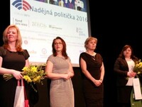 Terezie Jenisová, Ivana Cabrnochová, Jana Vildumetzová a Tatiana Konrádová. Terezie Jenisová, Ivana Cabrnochová, Jana Vildumetzová a Tatiana Konrádová.