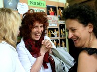 Zdenka Almerová a Barbora Hořavová z Open Society Fundu Praha Zdenka Almerová a Barbora Hořavová z Open Society Fundu Praha