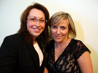 vítězky soutěže Nadějná politička Jana Vildumetzová a Ivana Carnochová vítězky soutěže Nadějná politička Jana Vildumetzová a Ivana Carnochová